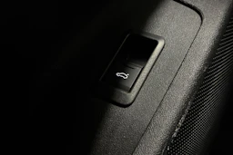 musta Audi A6 e-tron 2026 kuva 23.