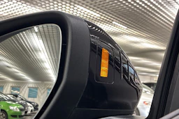 musta Audi A6 e-tron 2026 kuva 39.