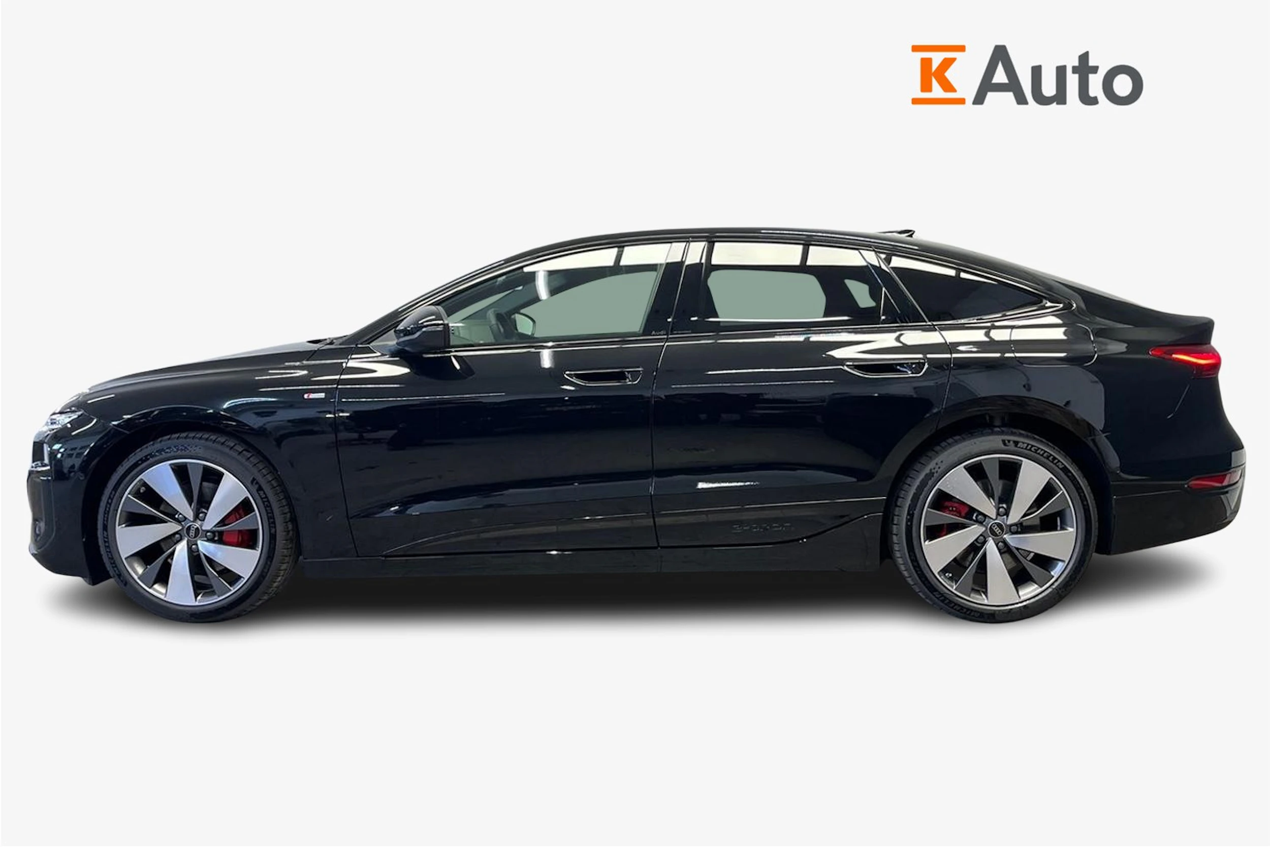 mythos musta Audi A6 e-tron 2026 kuva 5.