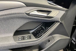 mythos musta Audi A6 e-tron 2026 kuva 15.