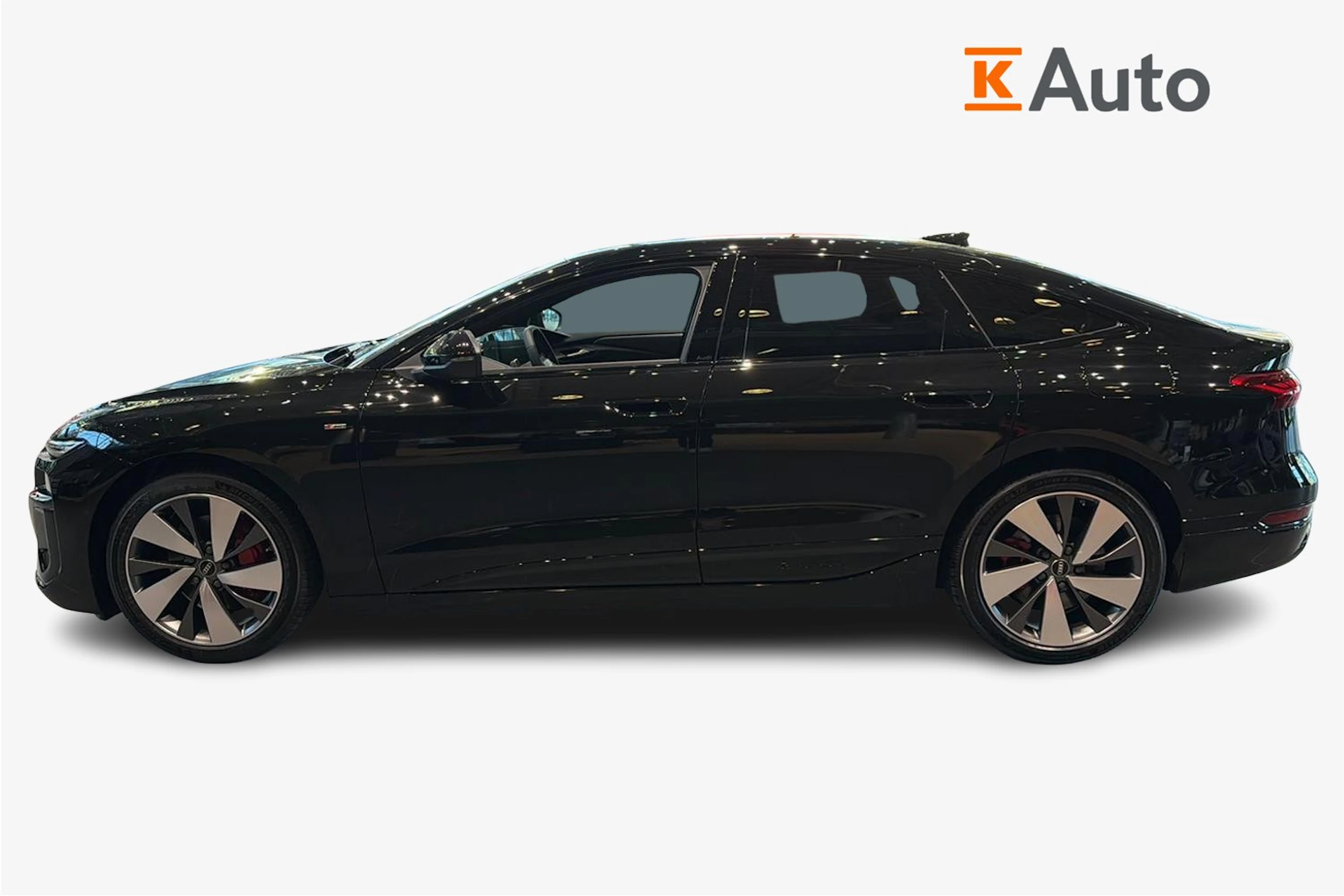 musta Audi A6 e-tron 2027 kuva 5.
