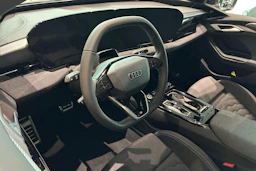 musta Audi A6 e-tron 2027 kuva 6.
