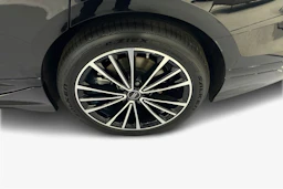 musta Audi A6 e-tron 2027 kuva 9.