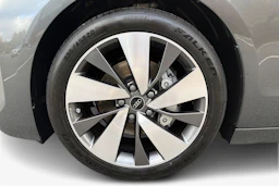 met. harmaa Audi A6 e-tron 2027 kuva 9.