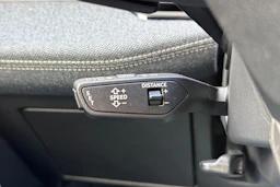 met. harmaa Audi A6 e-tron 2027 kuva 18.