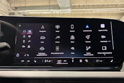 Musta Audi A6 SB e-tron 2025 kuva 20.