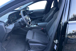 Musta Audi A6 Sportback e-tron 2025 kuva 6.
