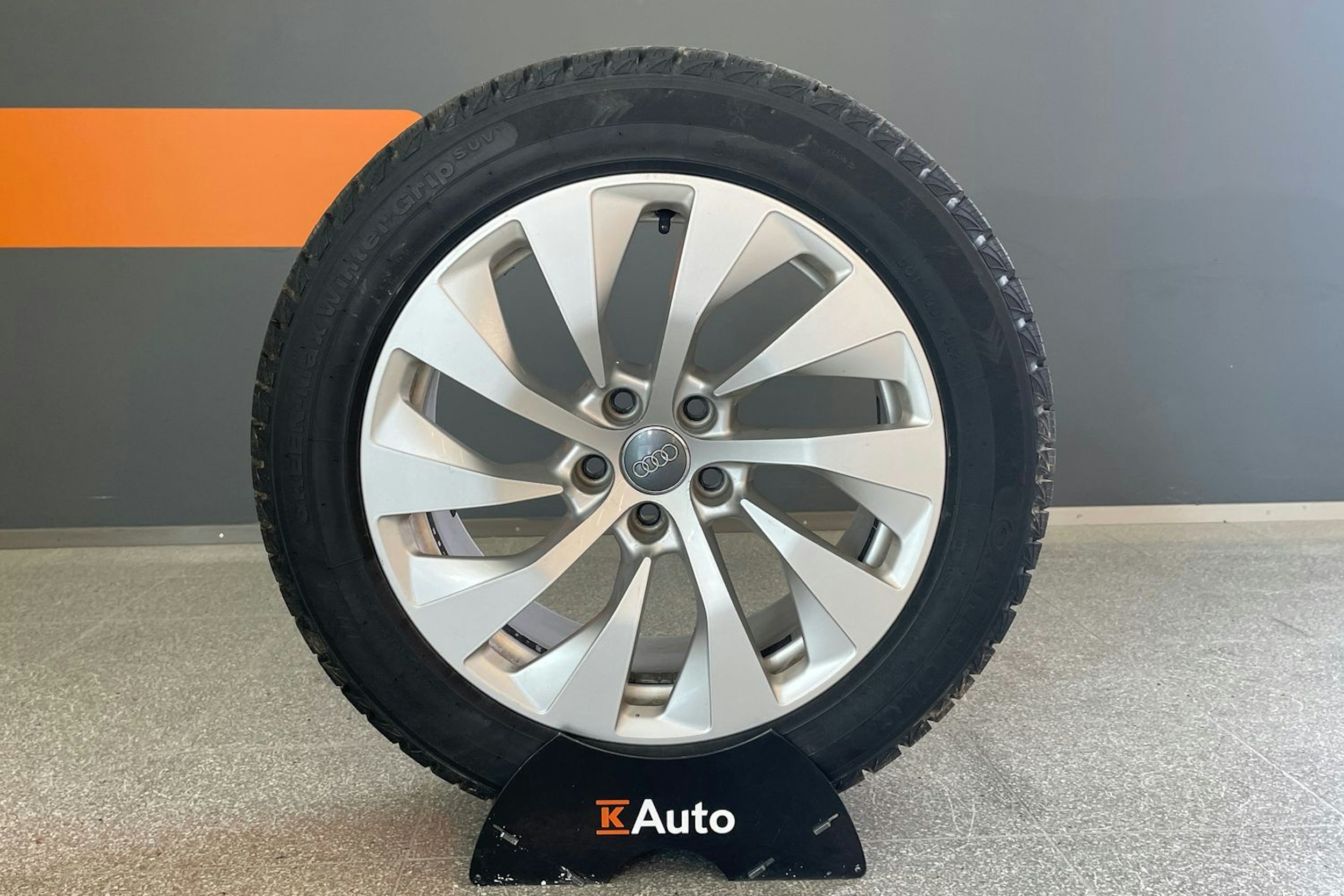 Sininen Audi A7 2011 kuva 13.