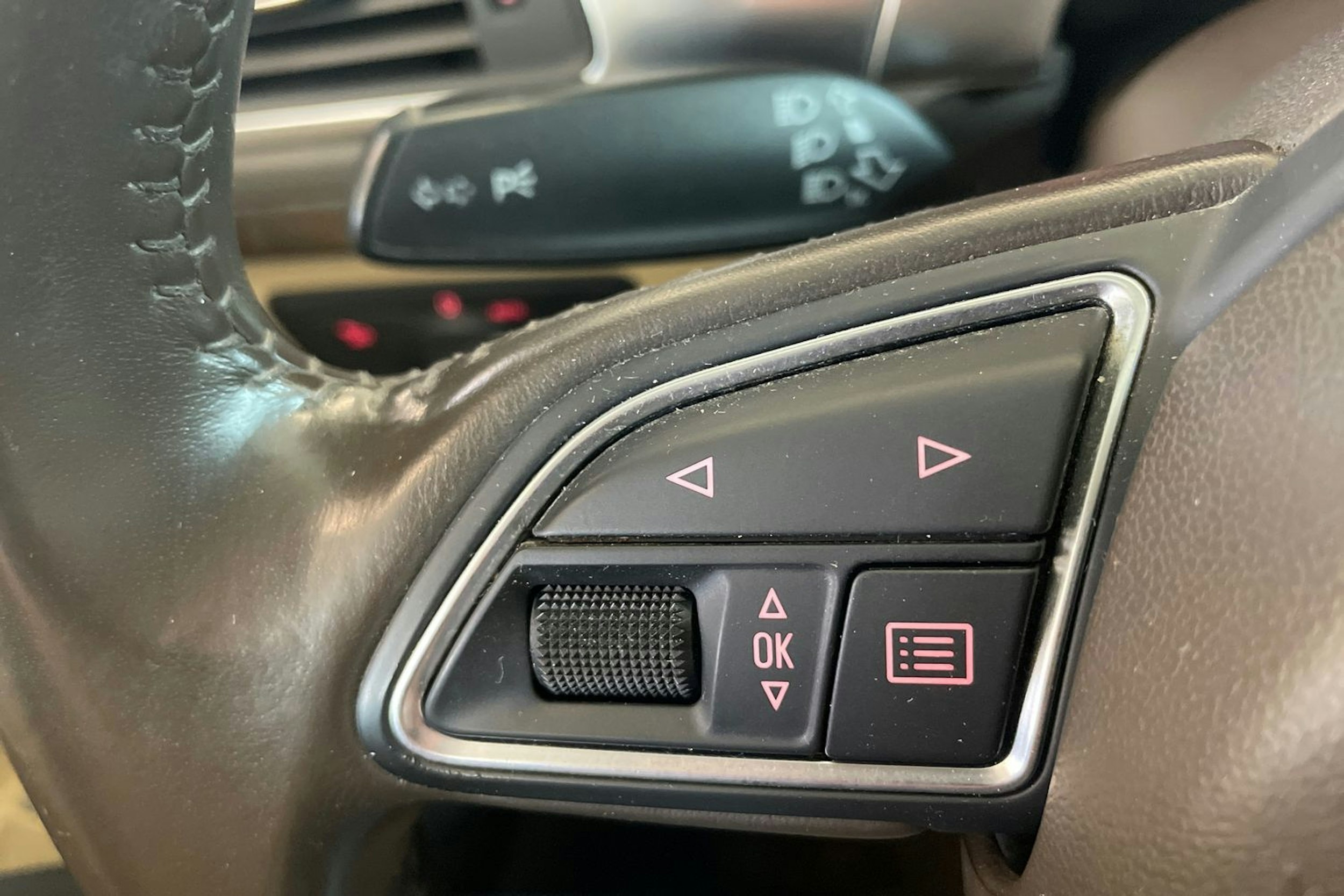 Sininen Audi A7 2011 kuva 17.