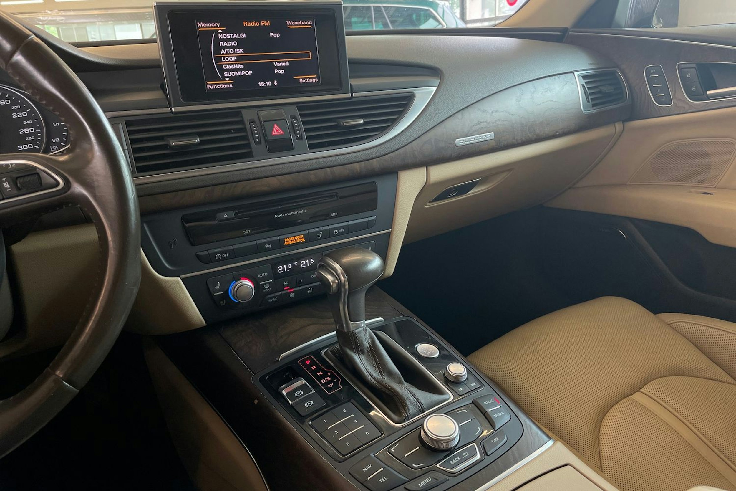 Sininen Audi A7 2011 kuva 21.