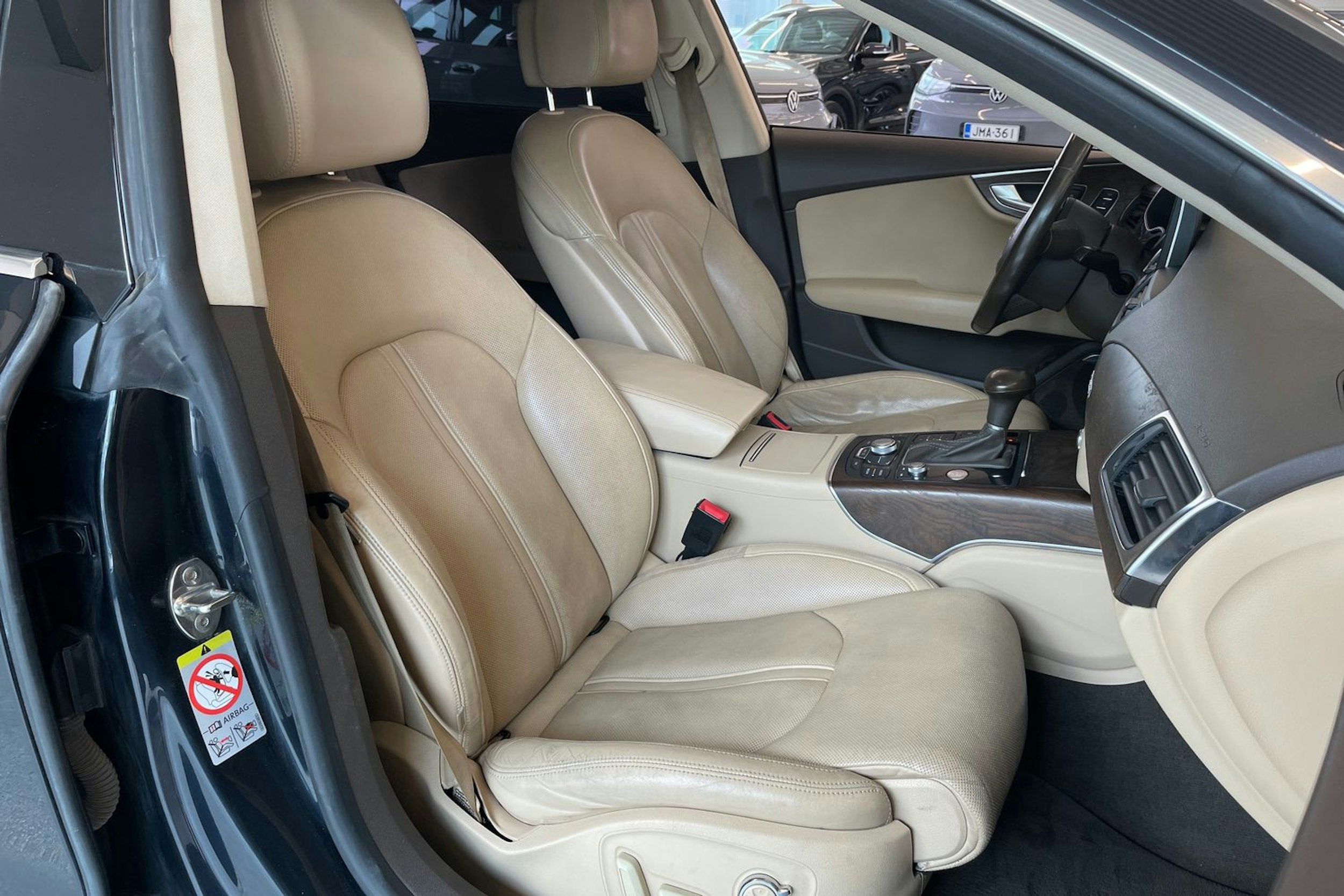 Sininen Audi A7 2011 kuva 27.