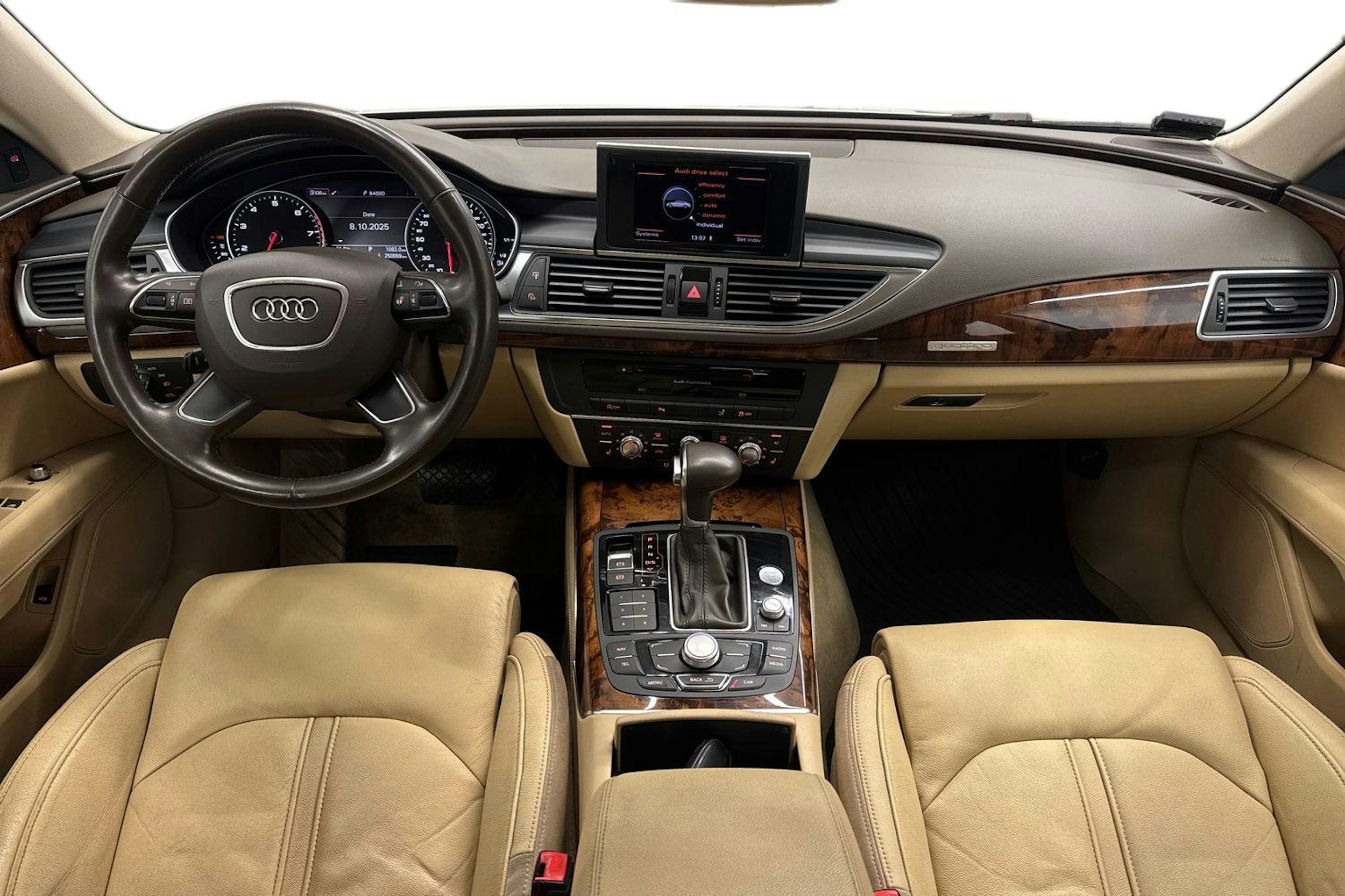 ruskea (beige) Audi A7 2011 kuva 9.