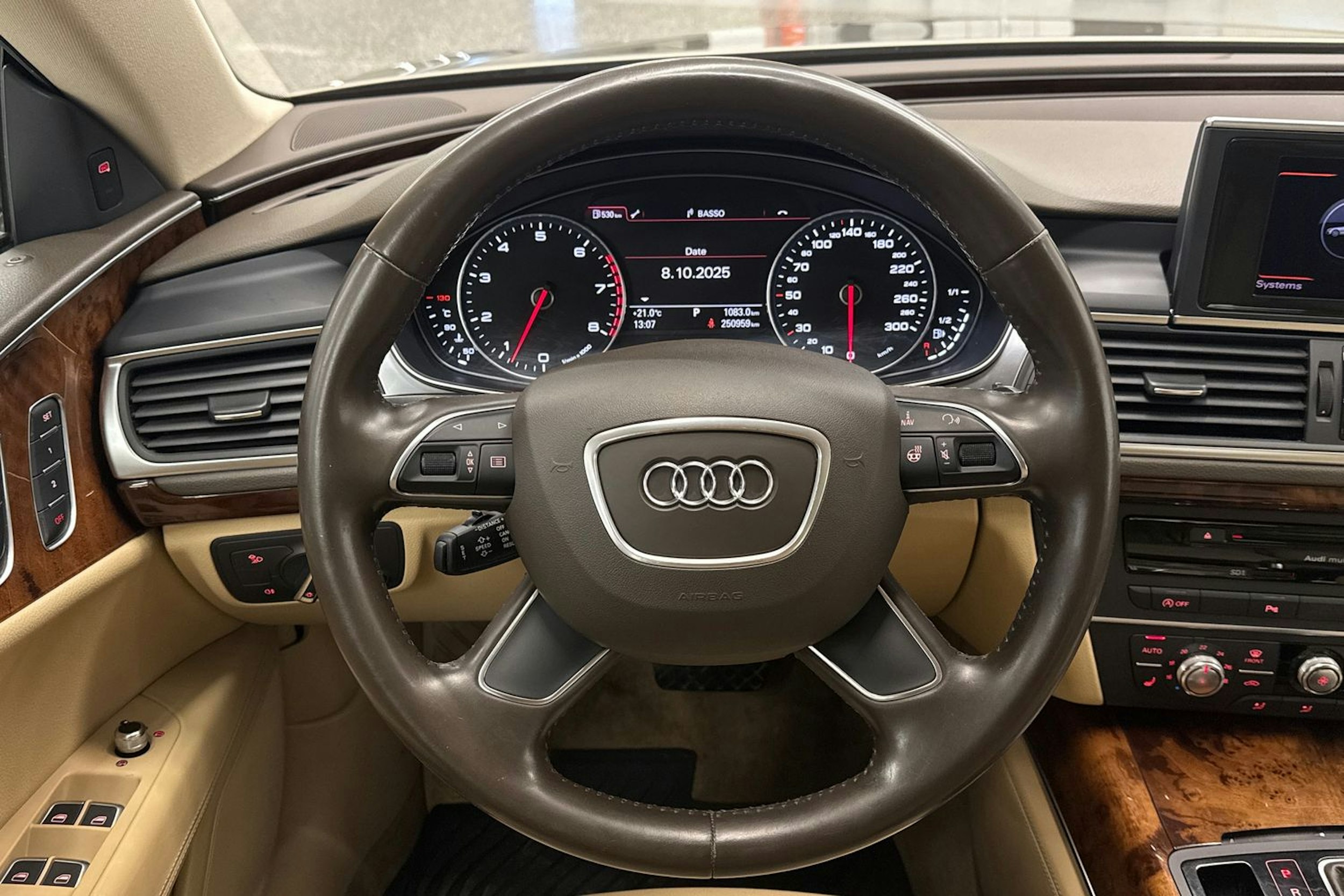 ruskea (beige) Audi A7 2011 kuva 15.