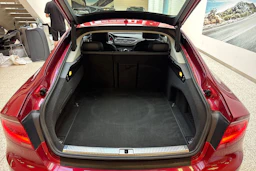 punainen Audi A7 2012 kuva 12.