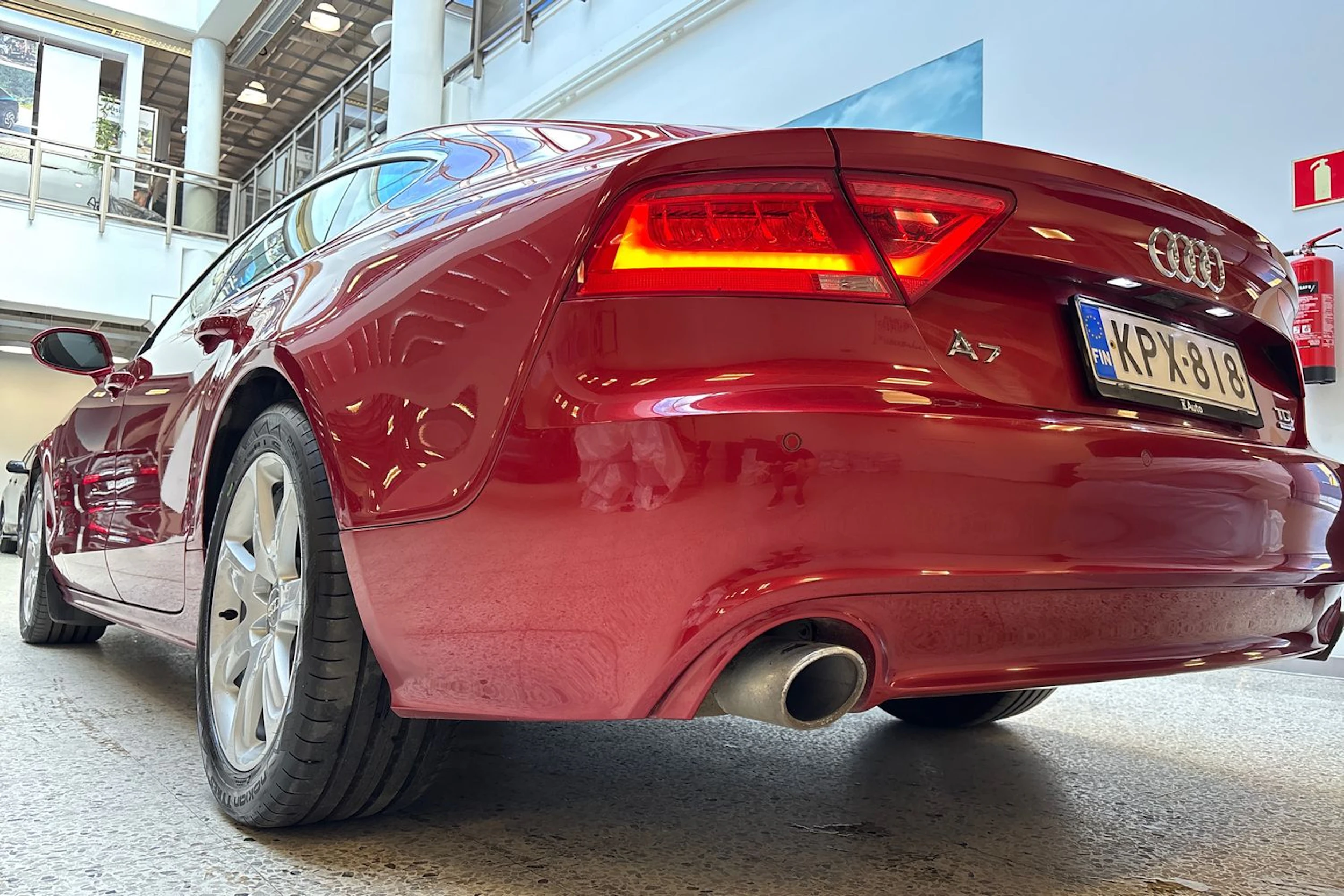 punainen Audi A7 2012 kuva 15.