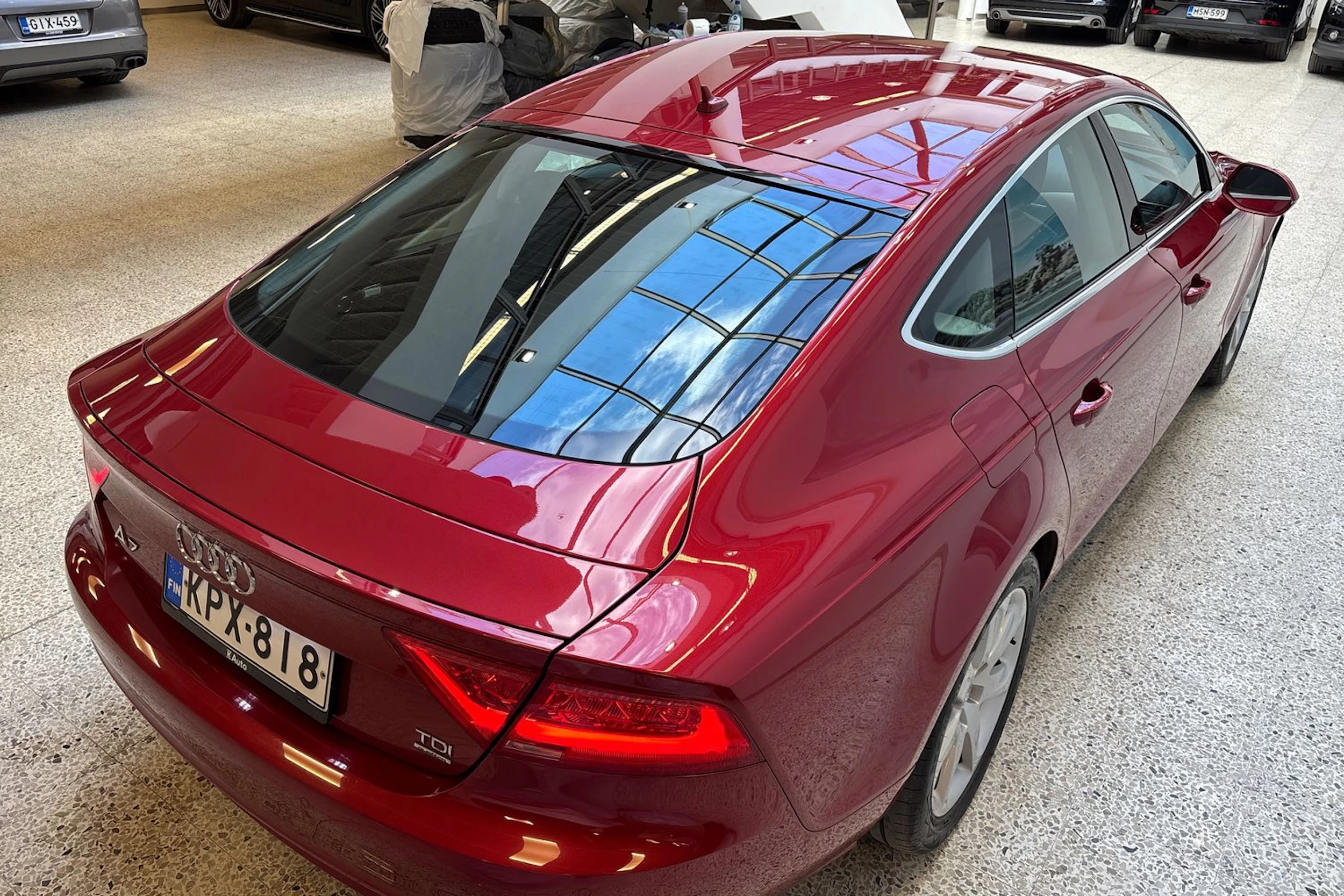 punainen Audi A7 2012 kuva 16.