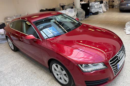 punainen Audi A7 2012 kuva 18.