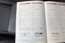 punainen Audi A7 2012 kuva 32.