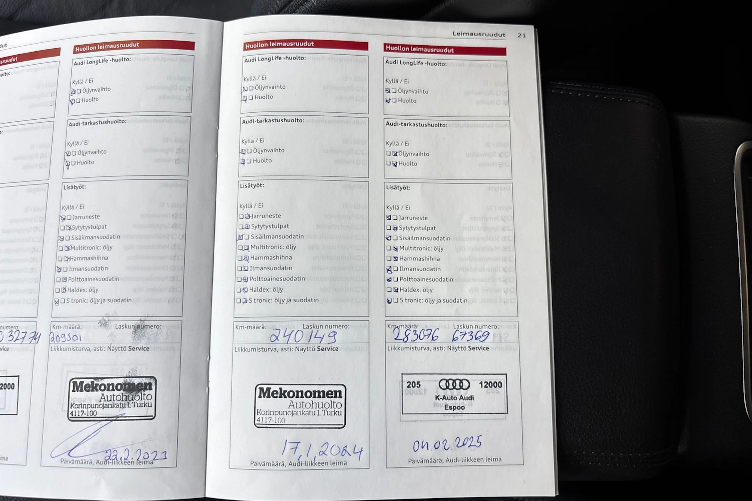 punainen Audi A7 2012 kuva 33.