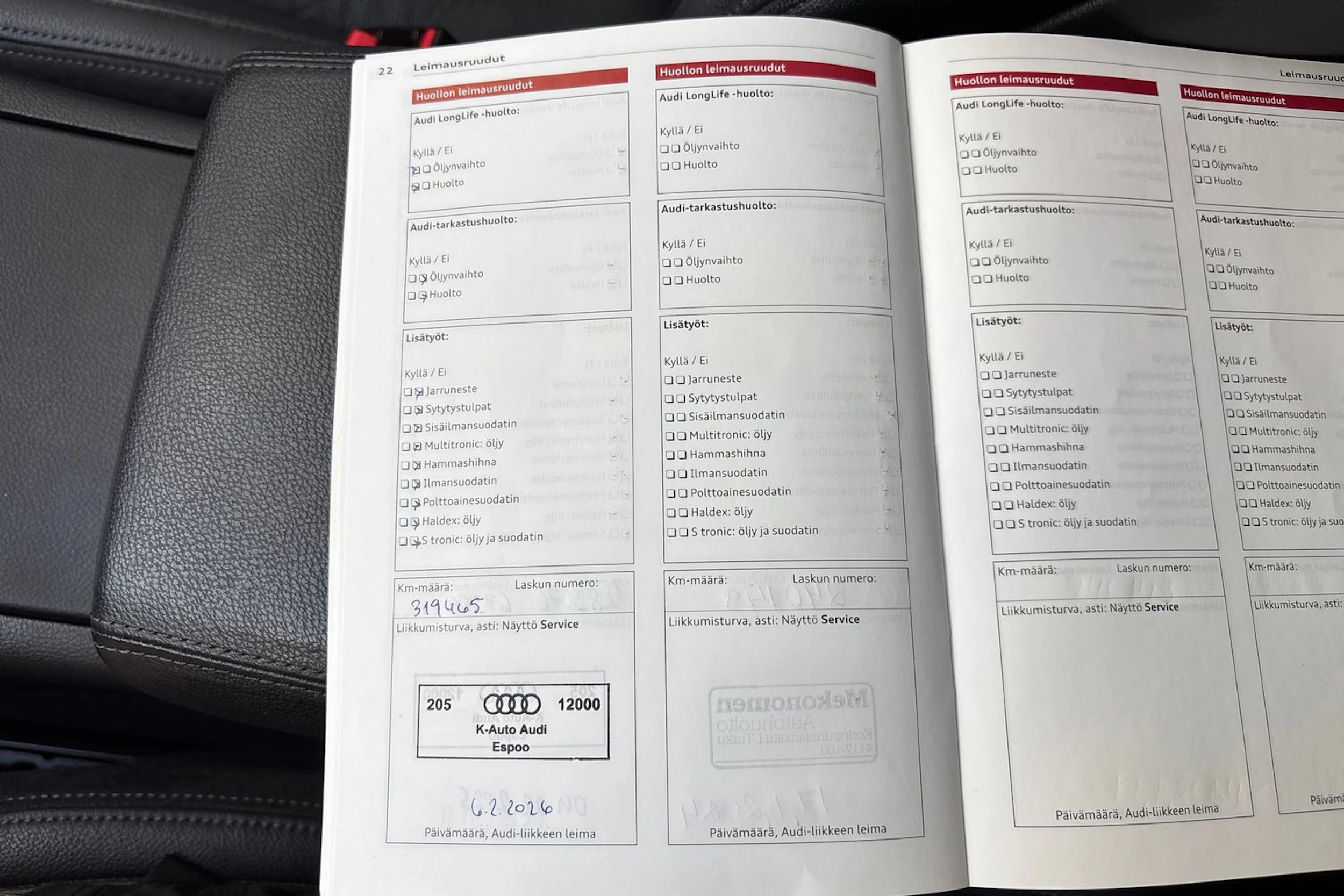 punainen Audi A7 2012 kuva 34.