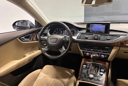 sininen Audi A7 2012 kuva 14.