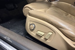 sininen Audi A7 2012 kuva 16.