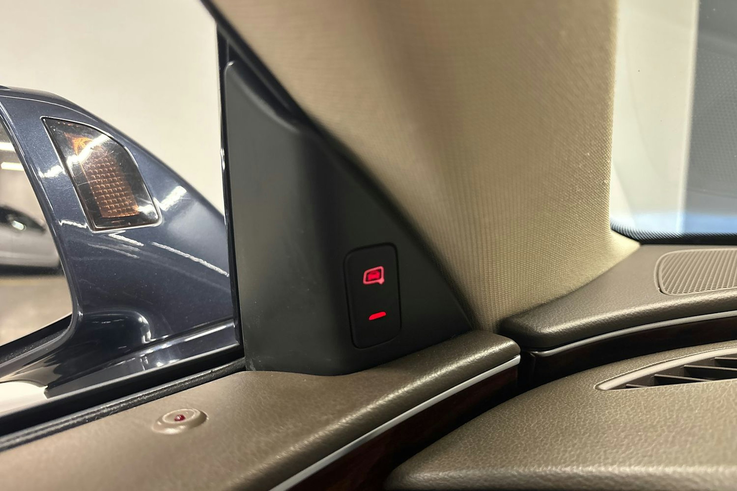 sininen Audi A7 2012 kuva 23.