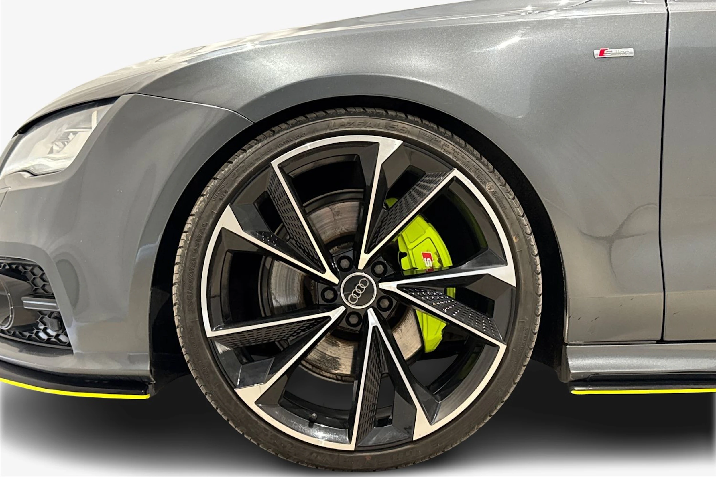 harmaa Audi A7 2013 kuva 12.
