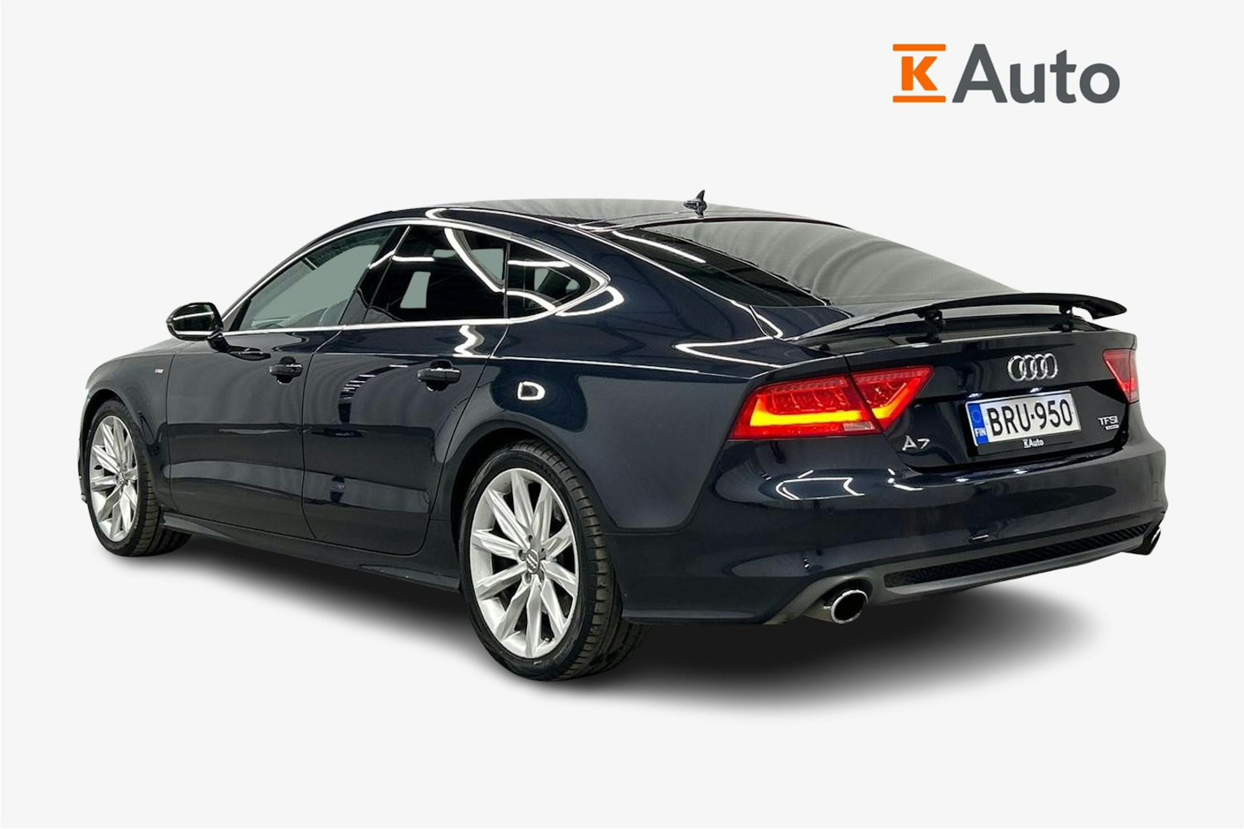 sininen Audi A7 2014 kuva 2.