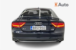 sininen Audi A7 2014 kuva 3.
