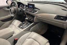 sininen Audi A7 2014 kuva 14.