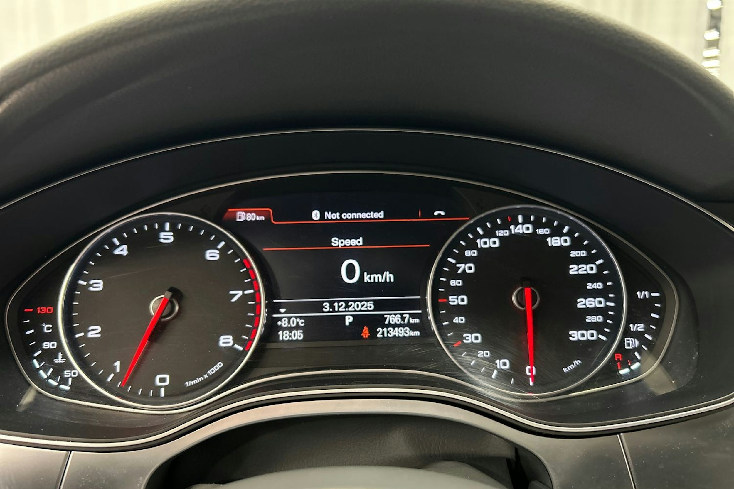 sininen Audi A7 2014 kuva 18.
