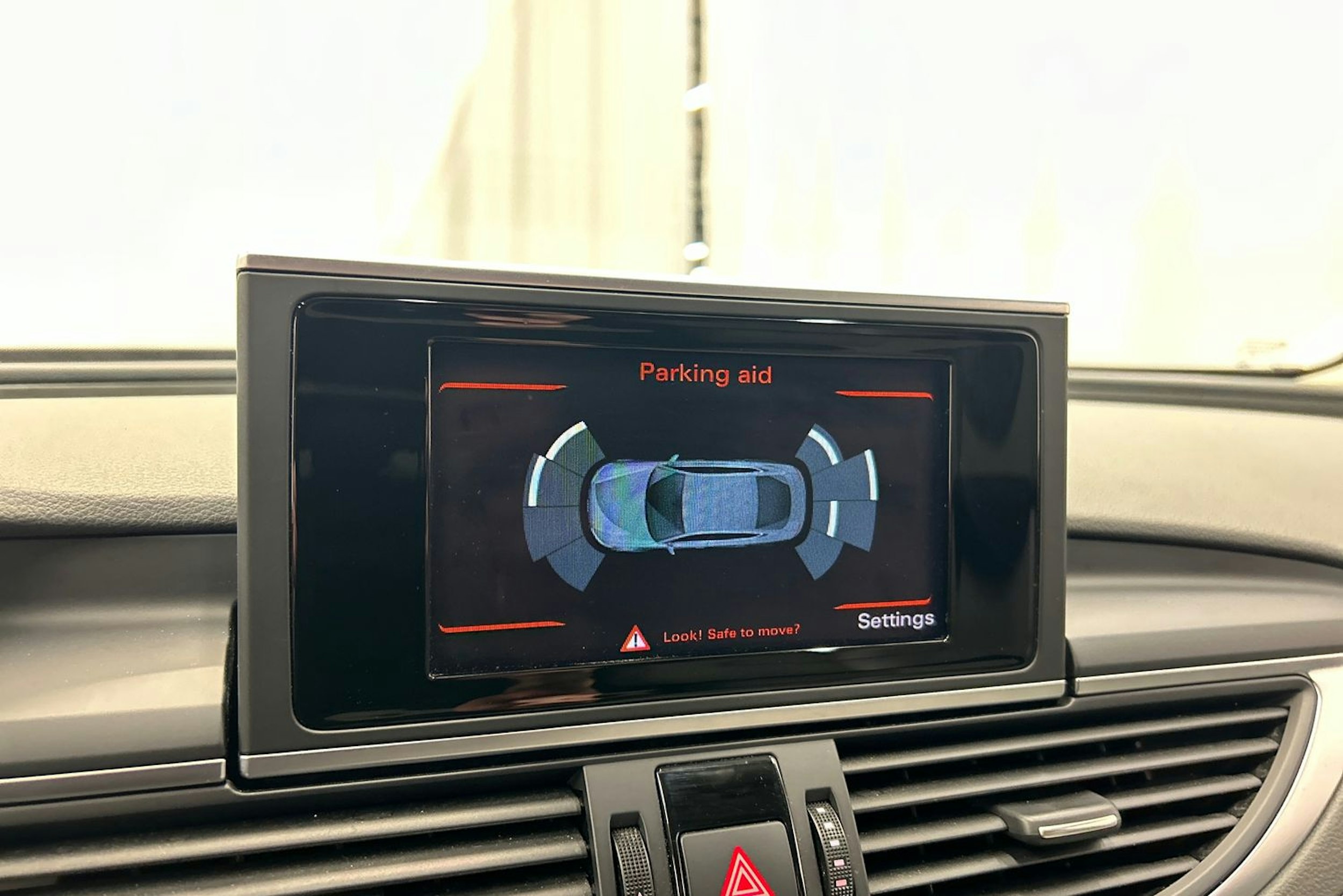 sininen Audi A7 2014 kuva 22.