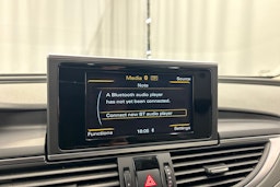 sininen Audi A7 2014 kuva 23.