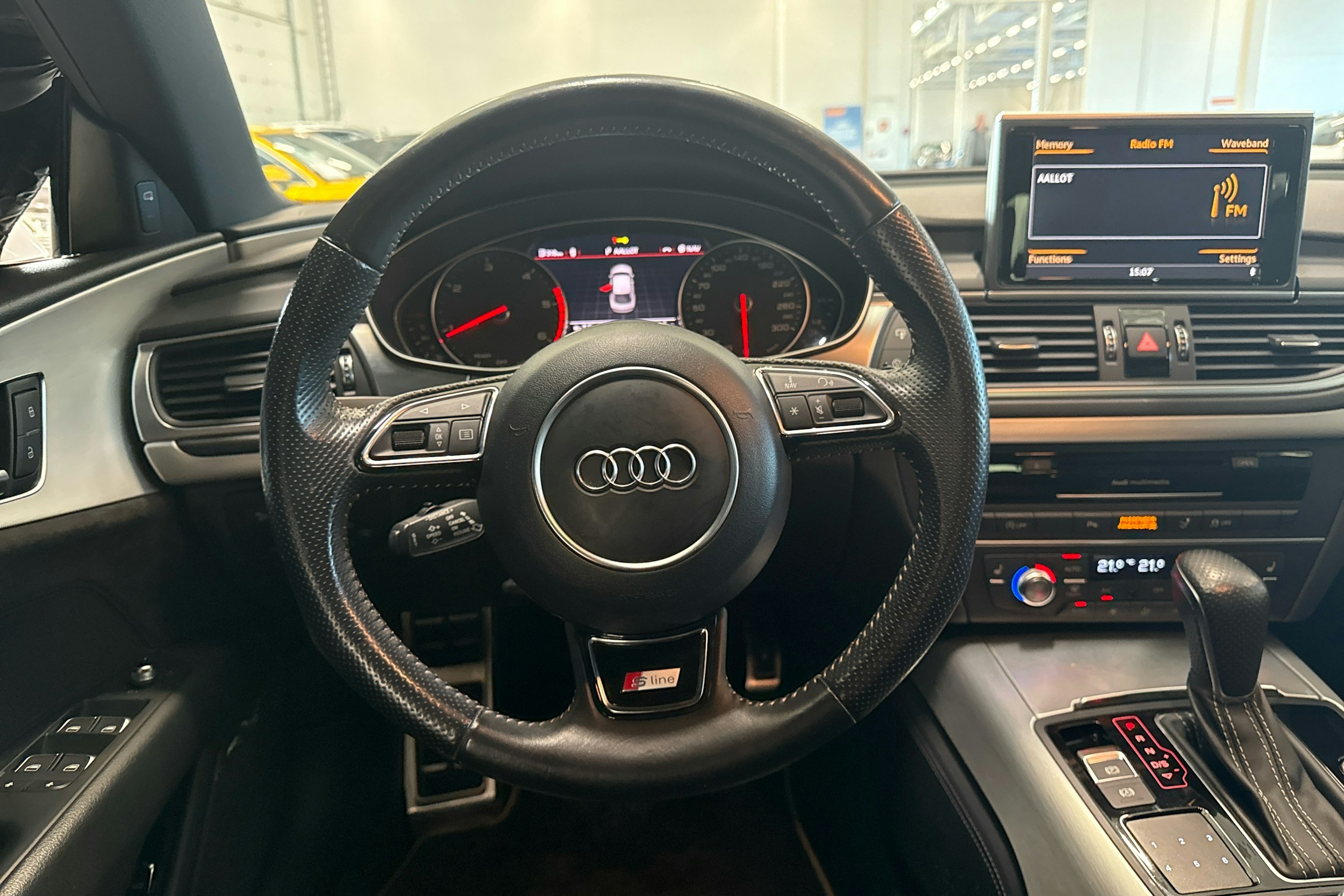 valkoinen Audi A7 2014 kuva 8.