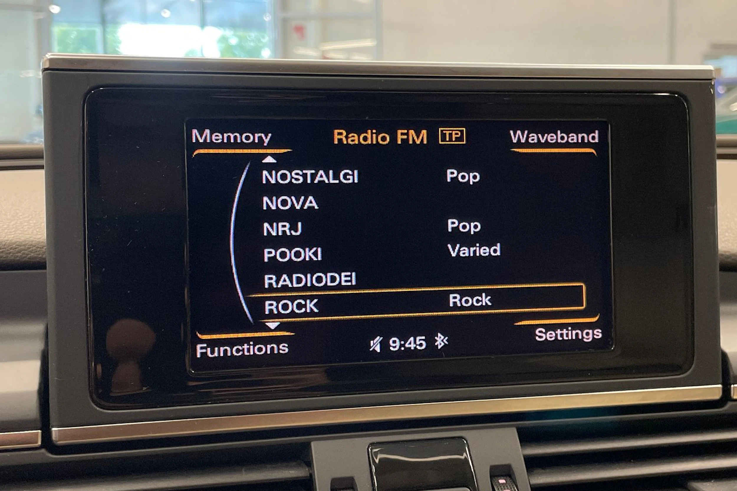 Ruskea (beige) Audi A7 2014 kuva 20.