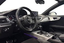 Harmaa Audi A7 2015 kuva 7.