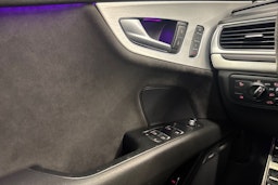 Harmaa Audi A7 2015 kuva 21.