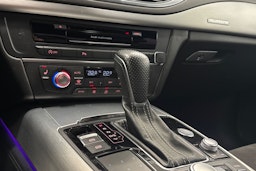 Harmaa Audi A7 2015 kuva 24.