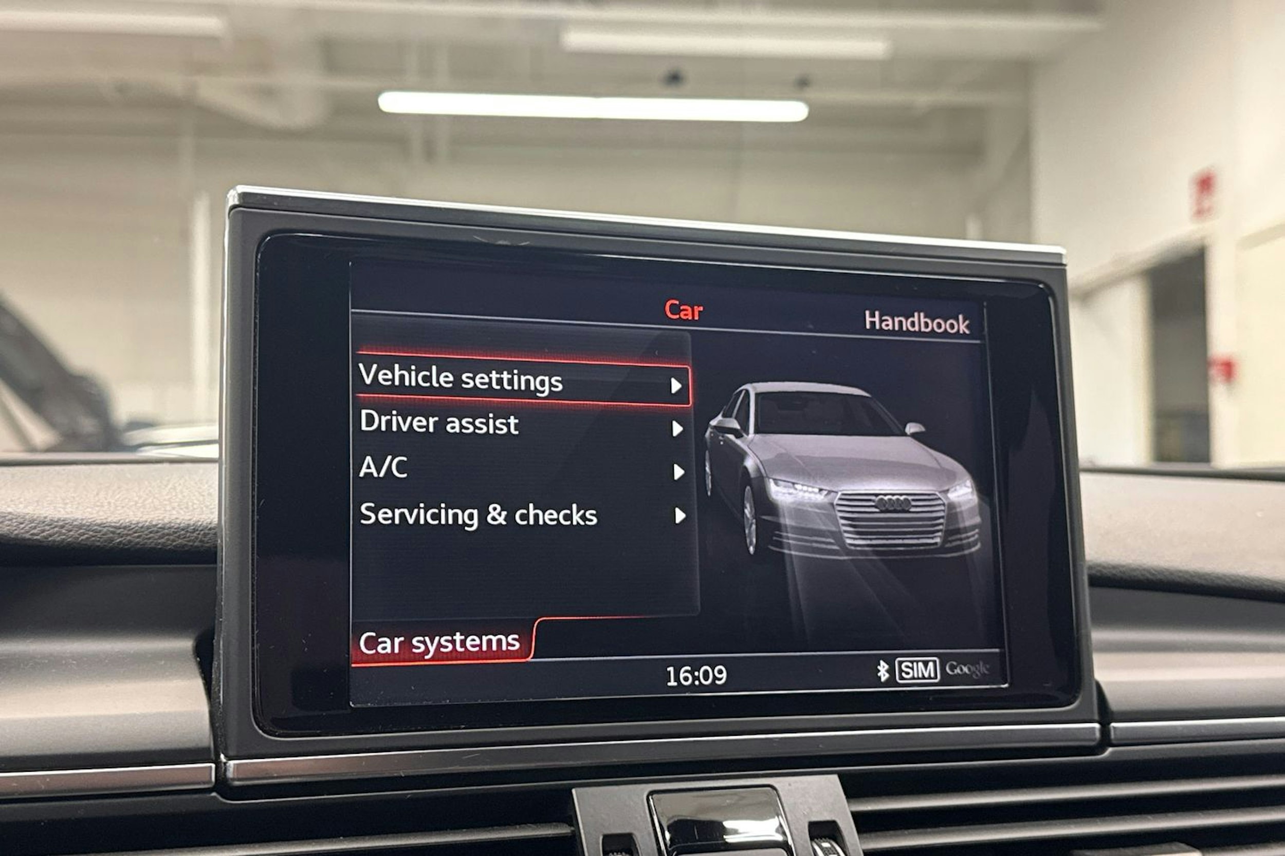 Harmaa Audi A7 2015 kuva 36.