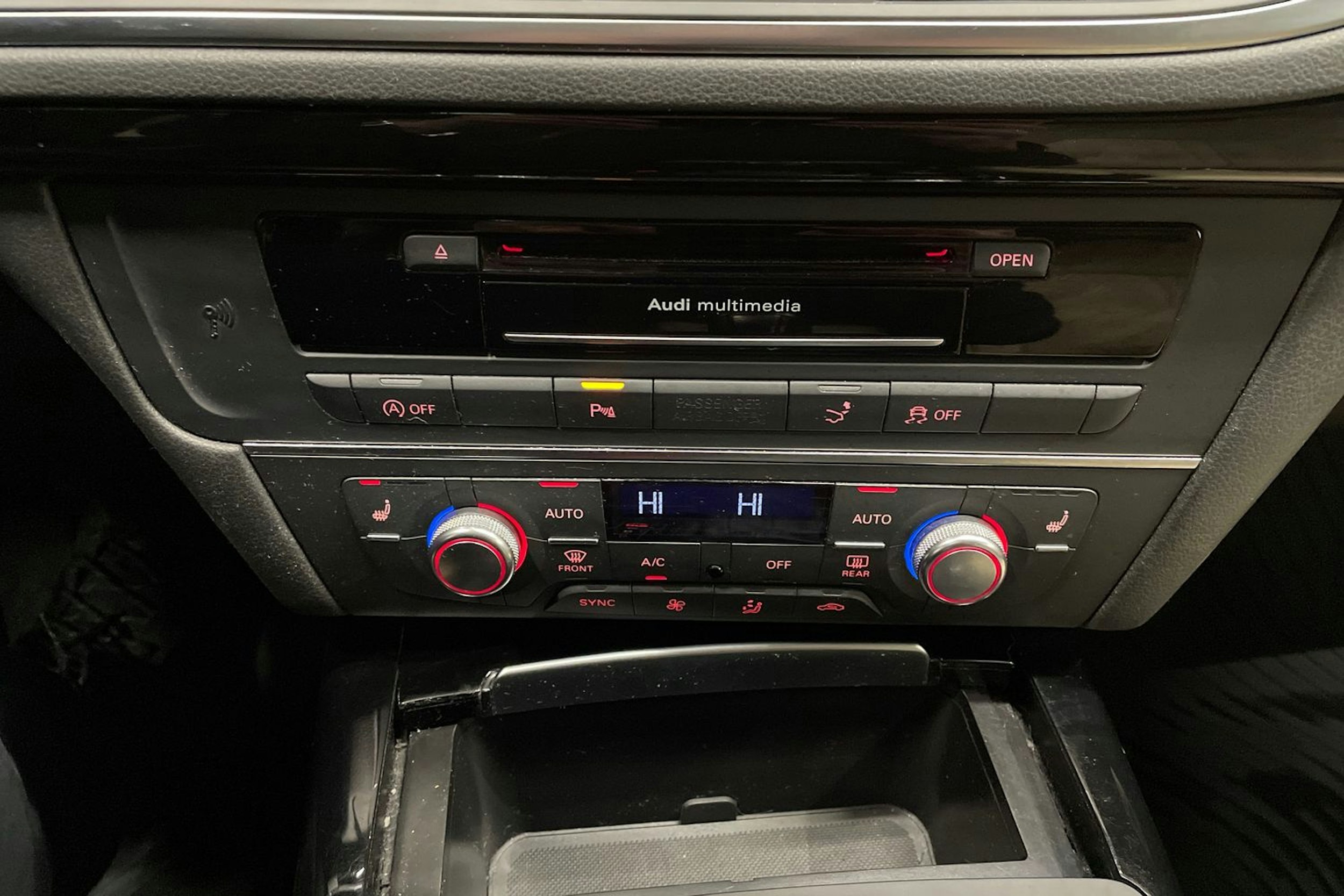 harmaa Audi A7 2015 kuva 21.