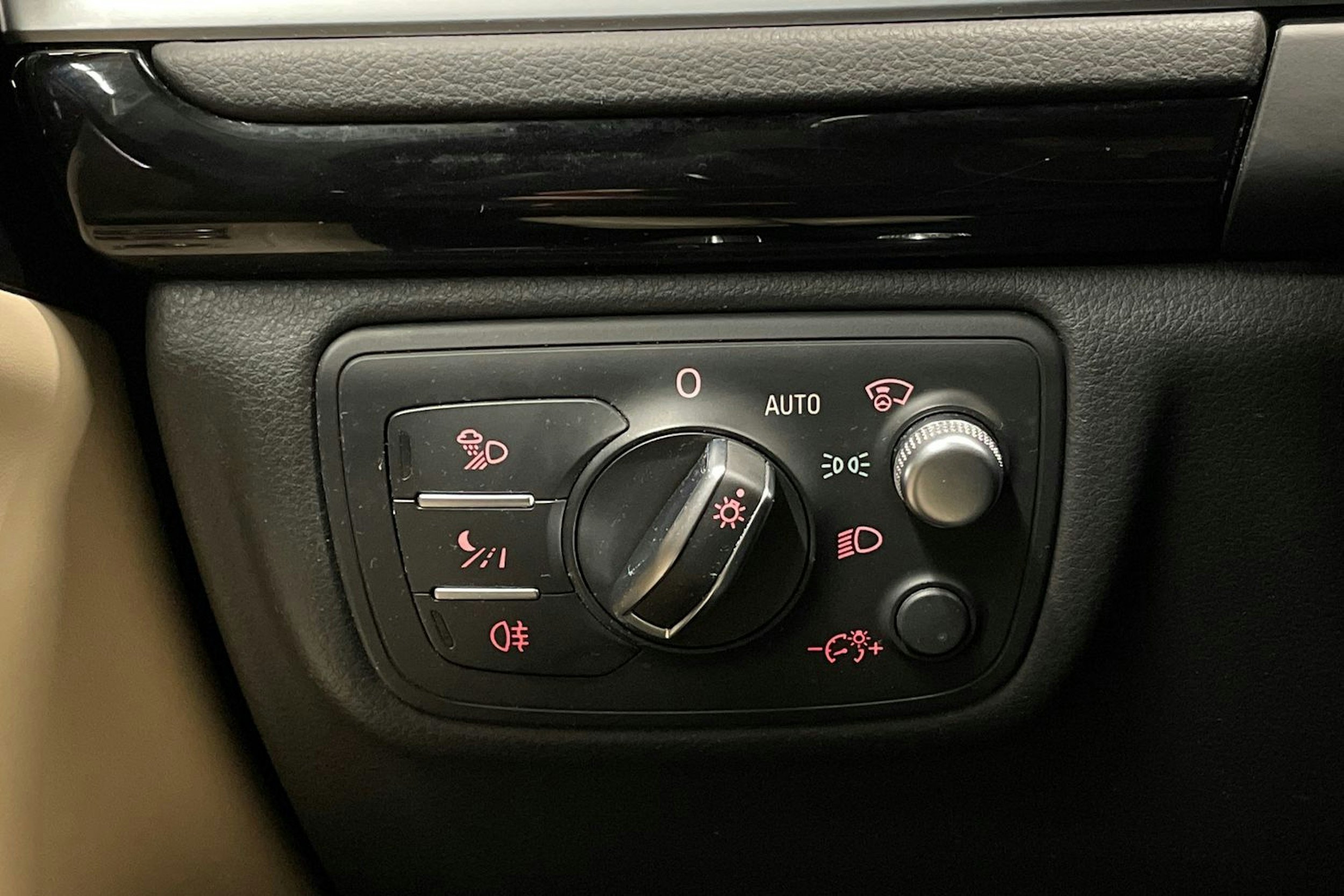 harmaa Audi A7 2015 kuva 23.