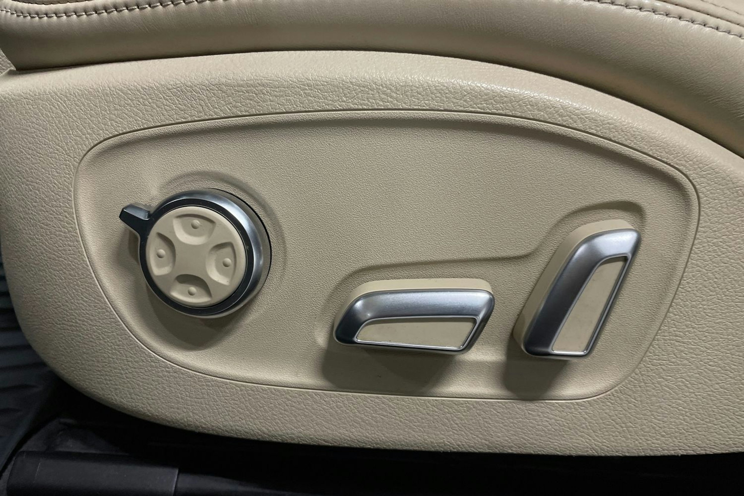 harmaa Audi A7 2015 kuva 29.