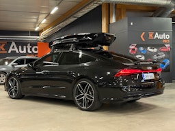 harmaa Audi A7 2019 kuva 2.