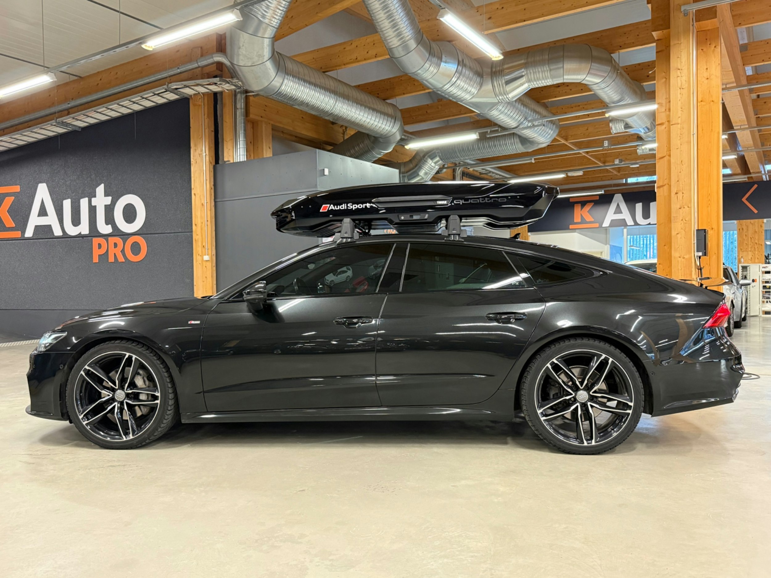 harmaa Audi A7 2019 kuva 3.