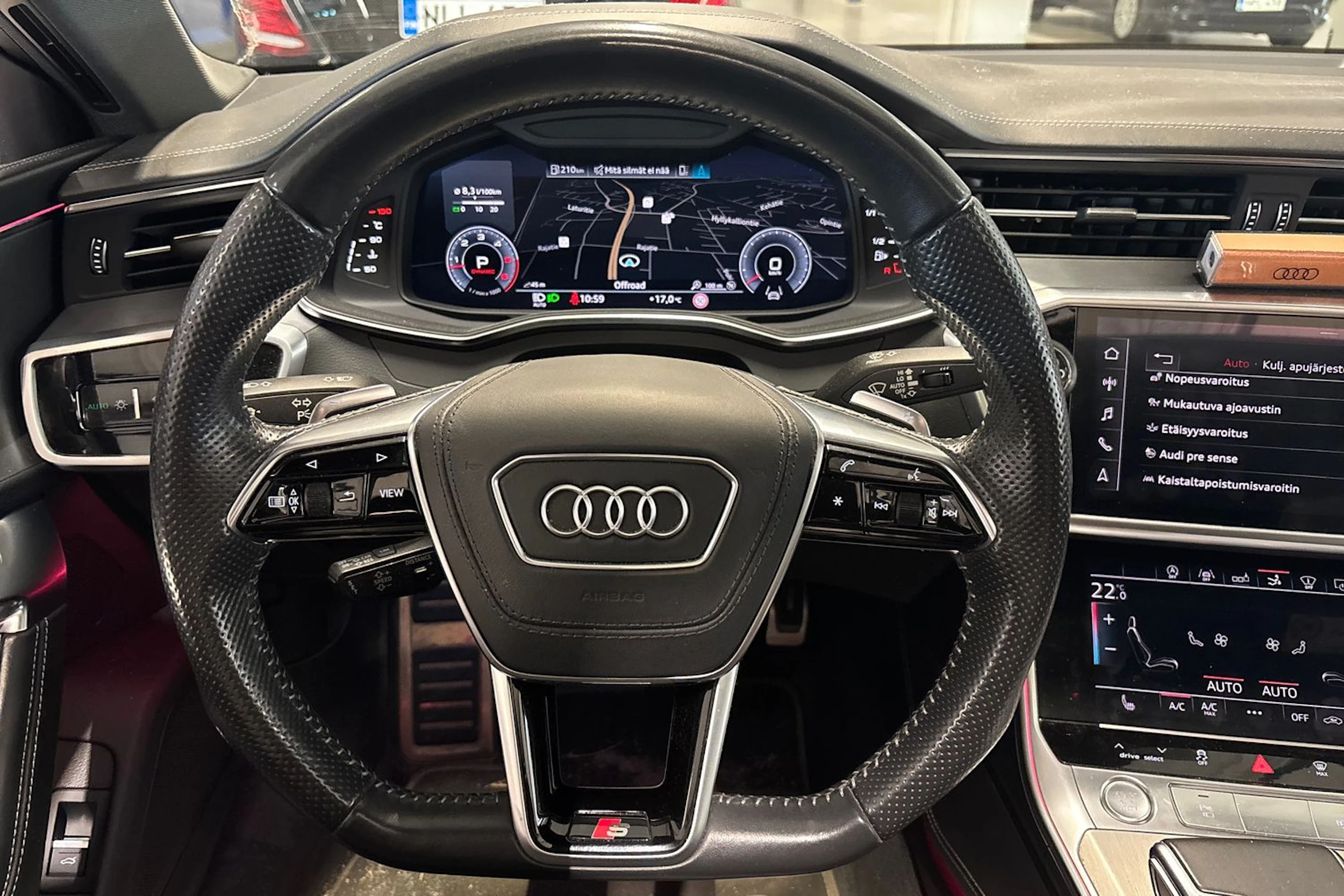 musta Audi A7 2018 kuva 4.