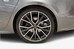 harmaa Audi A7 2018 kuva 11.