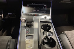 harmaa Audi A7 2018 kuva 22.