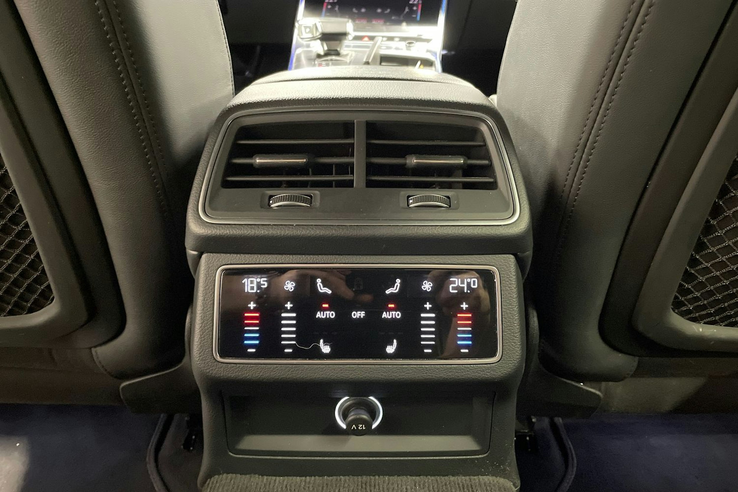 harmaa Audi A7 2018 kuva 28.