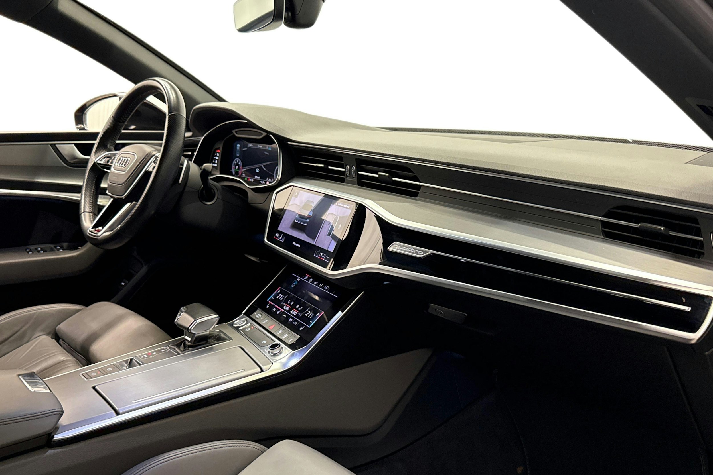 harmaa Audi A7 2019 kuva 17.